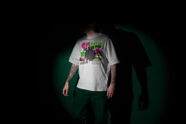 Neon bazaar — Tee — Da Hong Pao